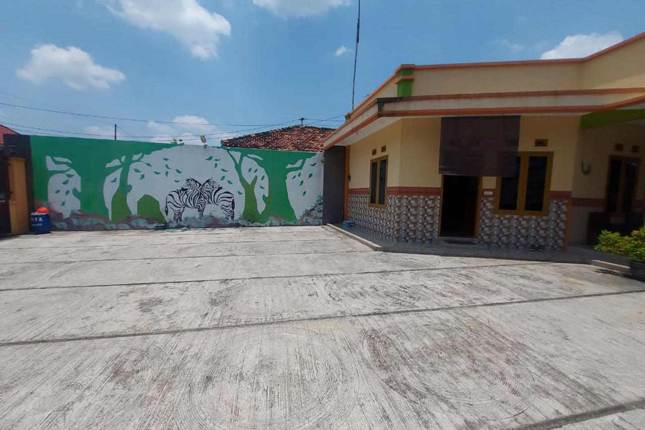 Homestay Fifa Syariah Pati Near Rsud Raa Soewondo 外观 照片